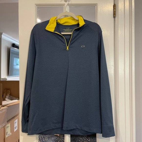 Vineyard Vines Other - Vineyard Vines quarter zip